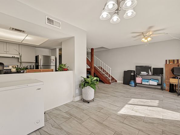 2267 Triway Lane 231, Houston TX 77043