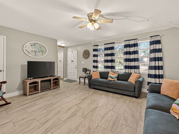 2267 Triway Lane 231, Houston TX 77043