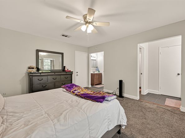 2267 Triway Lane 231, Houston TX 77043