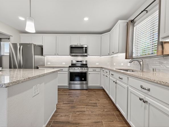 269 Flaxen Chestnut, The Woodlands TX 77382