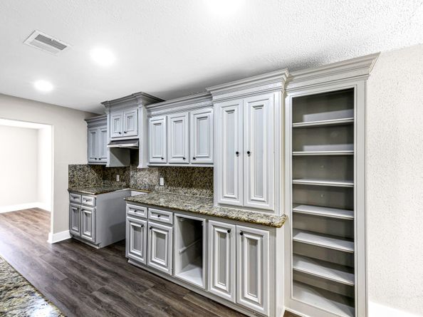 7114 Navidad Road, Houston TX 77083