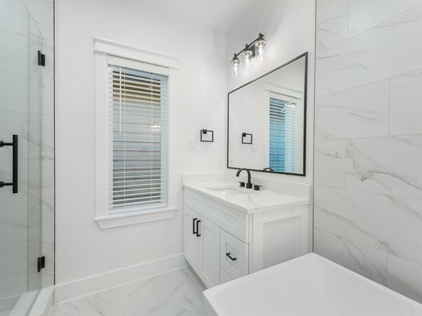 4208 Castor A, Houston TX 77022