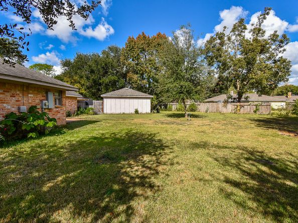 9703 Harrowgate Drive, Houston TX 77031