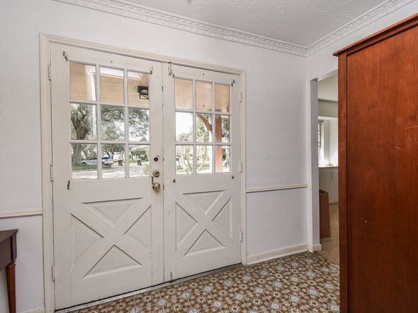 9703 Harrowgate Drive, Houston TX 77031