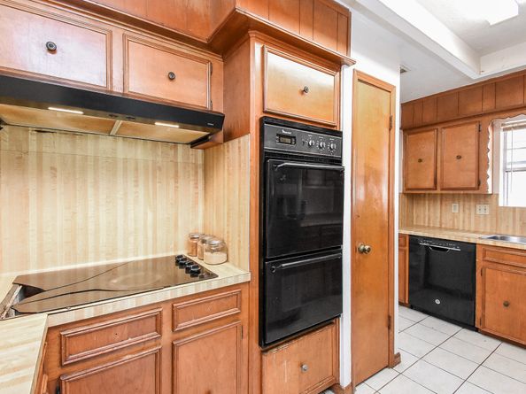 9703 Harrowgate Drive, Houston TX 77031