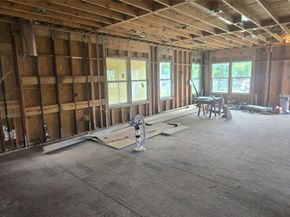 4604 Beggs Street, Houston TX 77009