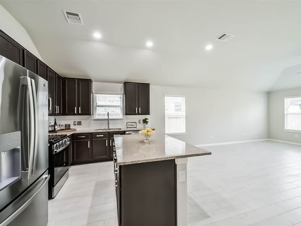 2815 Beech River Court, Conroe TX 77301