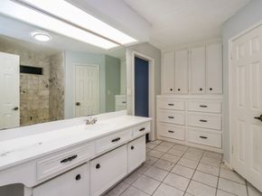 3815 Plum Hollow Drive, Houston TX 77059