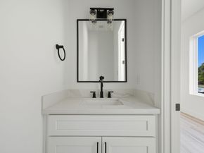 7737 Hammerly Boulevard, Houston TX 77055