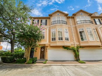 2930 Brompton Square Drive