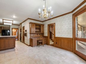 22 Thornhill Oaks Drive, Houston TX 77015