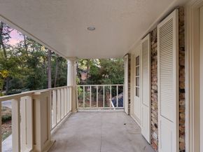 22 Thornhill Oaks Drive, Houston TX 77015