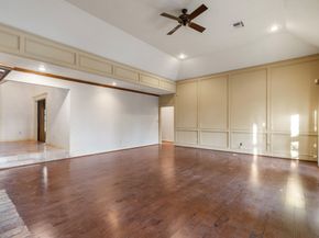 22 Thornhill Oaks Drive, Houston TX 77015