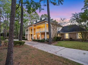 22 Thornhill Oaks Drive, Houston TX 77015