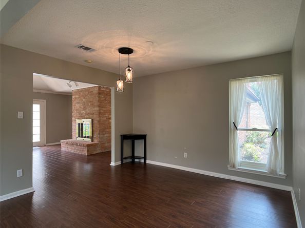 11914 Waldemar Drive, Houston TX 77077