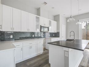 802 Berry Sage Lane, Houston TX 77022