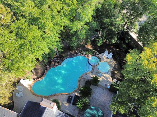 11818 Castle Ridge Drive, Houston TX 77077