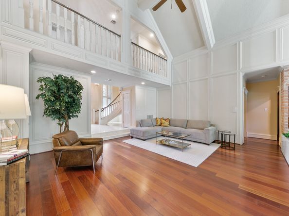 11818 Castle Ridge Drive, Houston TX 77077