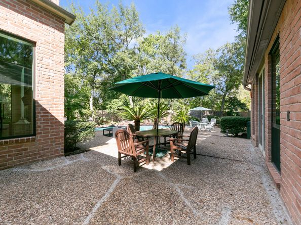 11818 Castle Ridge Drive, Houston TX 77077