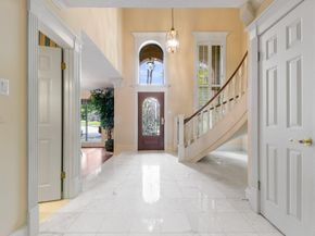 11818 Castle Ridge Drive, Houston TX 77077