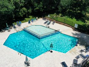 11818 Castle Ridge Drive, Houston TX 77077