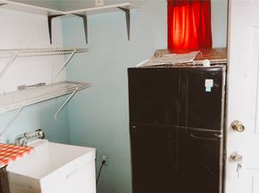 8110 Southbank Street, Houston TX 77033