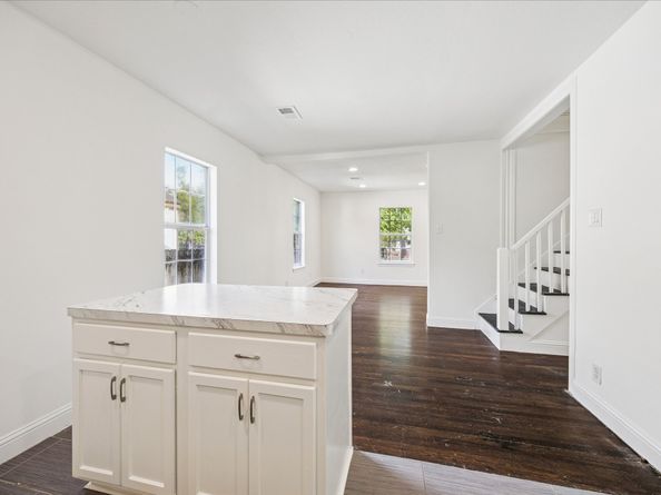 5128 Leeland Street, Houston TX 77023