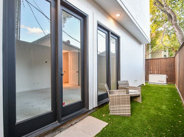 5517 Crawford Street B, Houston TX 77004