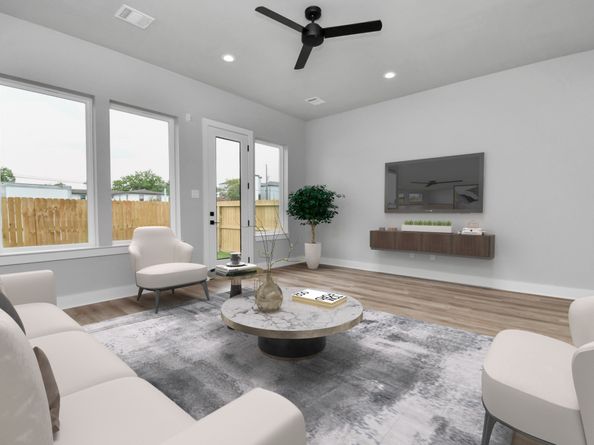 6817 Peerless Street, Houston TX 77021