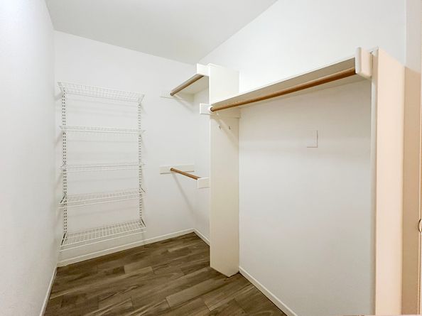 3 N Mossrock Road, The Woodlands TX 77380