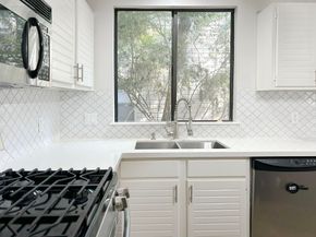 3 N Mossrock Road, The Woodlands TX 77380