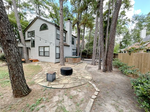 3 N Mossrock Road, The Woodlands TX 77380