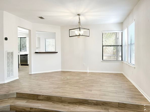 3 N Mossrock Road, The Woodlands TX 77380