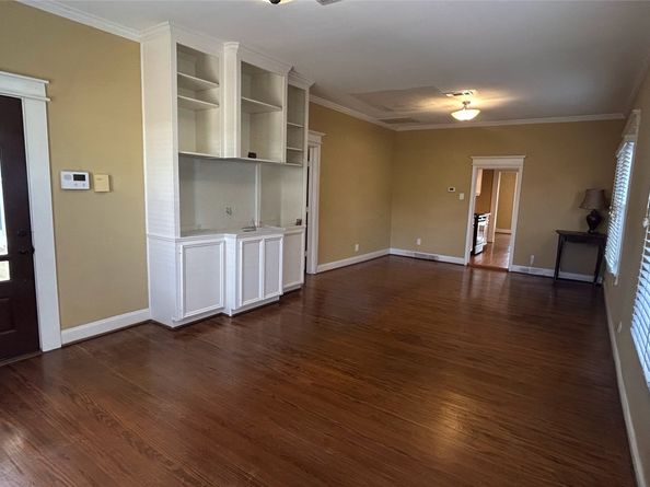 209 Walton Street, Houston TX 77009