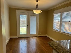 209 Walton Street, Houston TX 77009