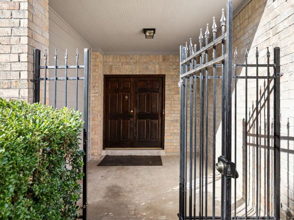 8043 Oceanside Drive, Houston TX 77095