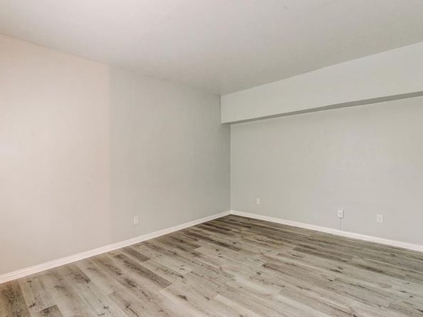 4401 Bellaire Drive S 126S, Fort Worth TX 76109