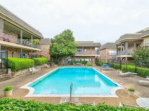 4401 Bellaire Drive S 126S, Fort Worth TX 76109