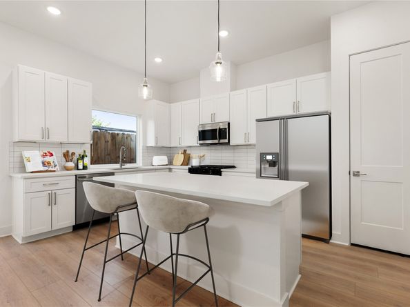 241 Rebecca Street B, Houston TX 77022