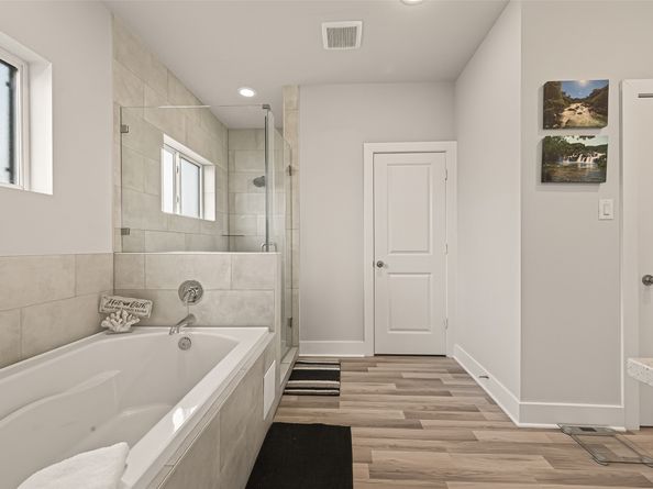 6744 Del Rio Street, Houston TX 77021