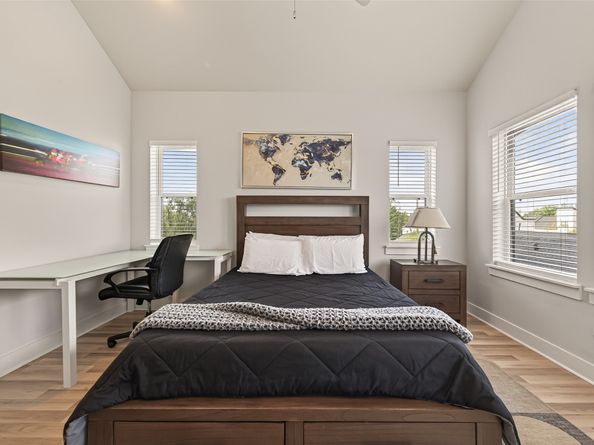 6744 Del Rio Street, Houston TX 77021