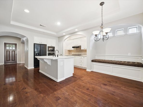 6 Douvaine Court, The Woodlands TX 77382