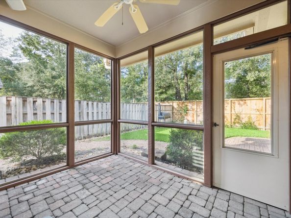 6 Douvaine Court, The Woodlands TX 77382