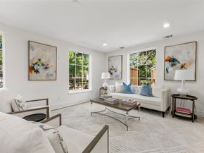 1725 Wroxton Court, Houston TX 77005