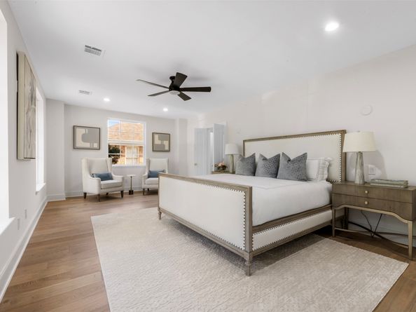 1725 Wroxton Court, Houston TX 77005