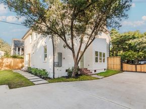 1725 Wroxton Court, Houston TX 77005