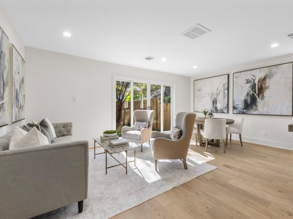 1725 Wroxton Court, Houston TX 77005