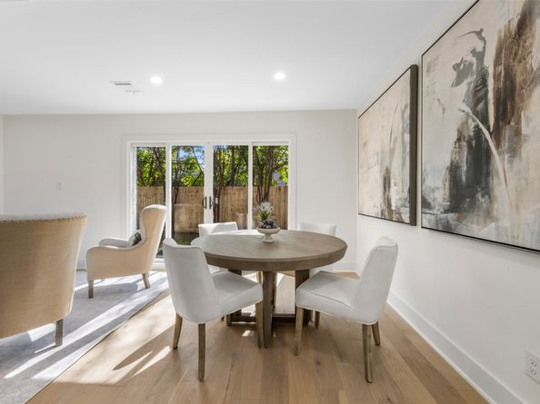 1725 Wroxton Court, Houston TX 77005