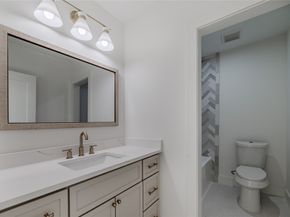 1725 Wroxton Court, Houston TX 77005