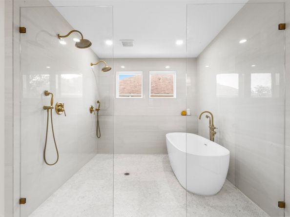 1725 Wroxton Court, Houston TX 77005